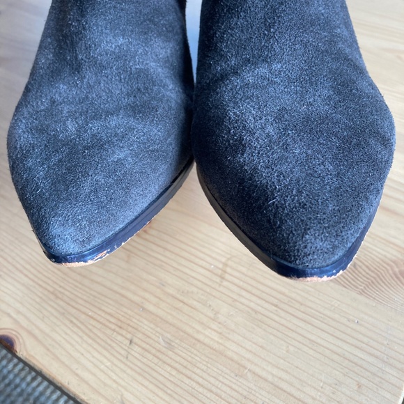 Tahari Resist Brown Suede Heeled Bootie - Picture 6 of 8